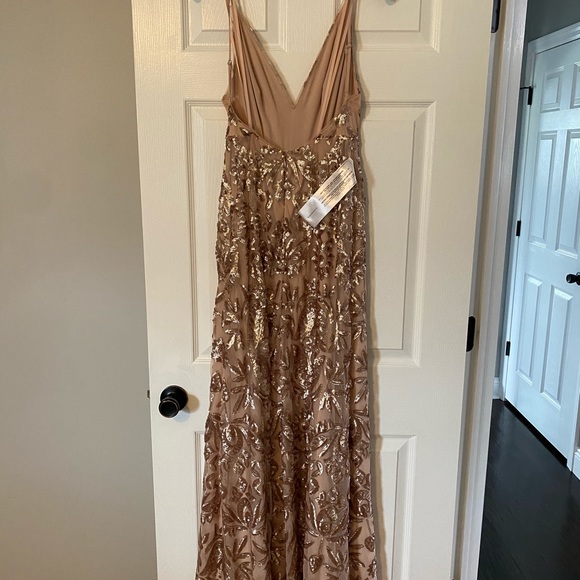 Bcbgmaxazria sequin backless rose gold gown Bcbgmaxazria sequin backless rose gold gown